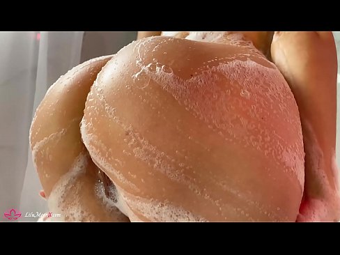 ❤️ Brunette onanerar fittan med vibrator till intensiv orgasm i duschen ☑  Sex at sv.pornoxlxx.ru ️❤