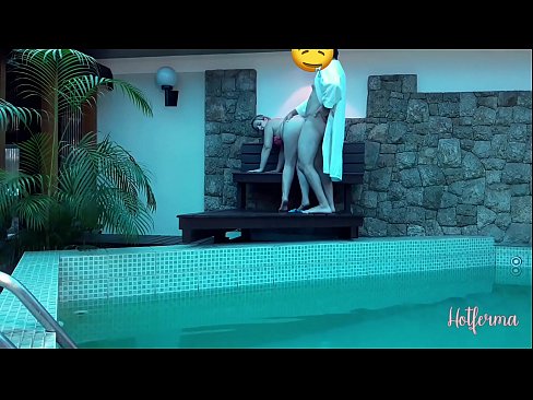 ❤️ Chefen bjuder in tjänsteflickan till poolen, men kunde inte motstå en het ☑  Sex at sv.pornoxlxx.ru ️❤